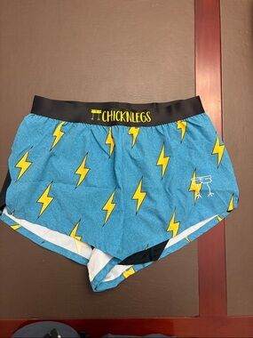Chicknlegs running shorts